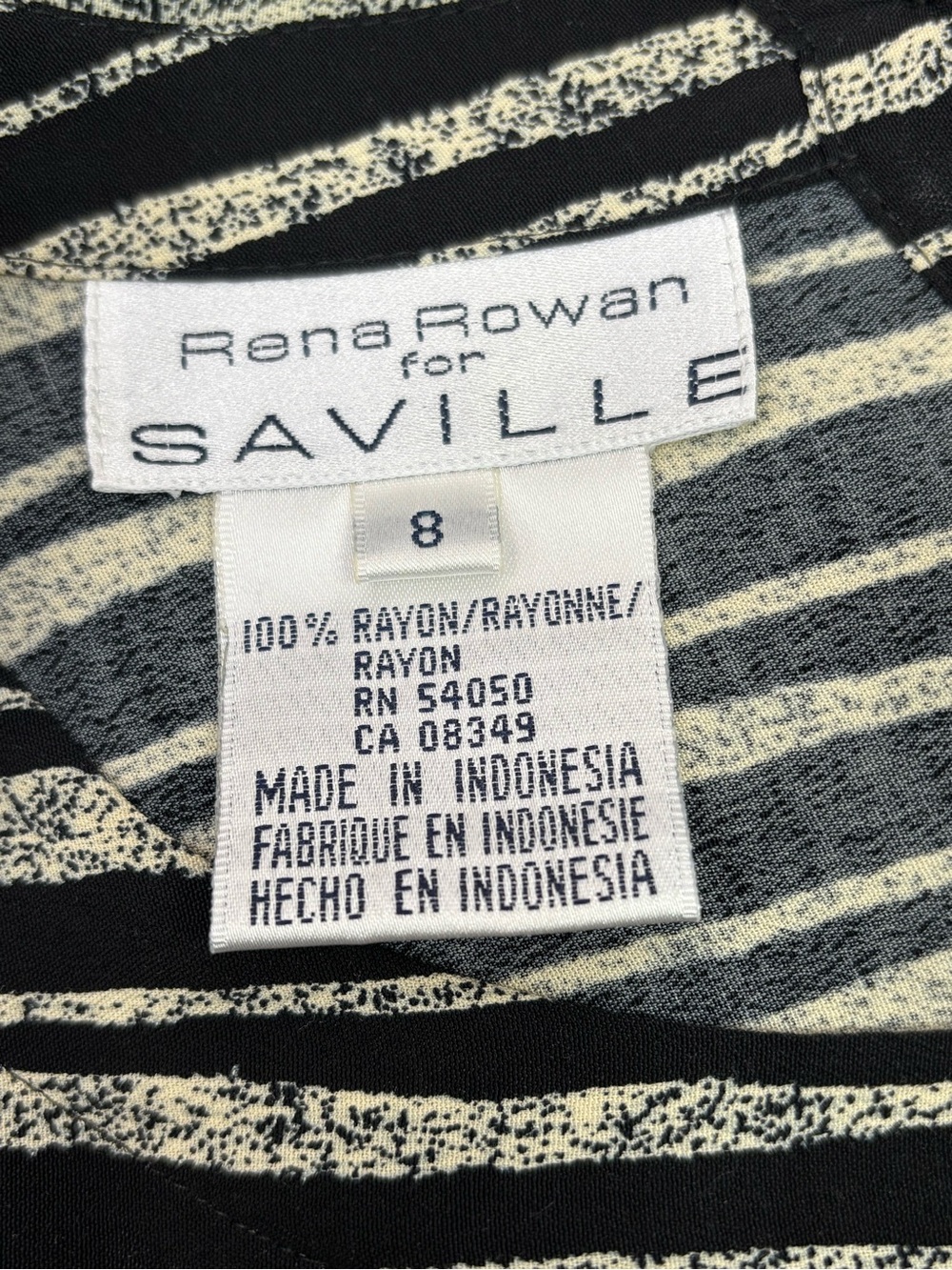 Vintage Rena Rowan for Saville Size 8 1980s Short Sleeve Blouse Black Cream - Picture 7 of 14